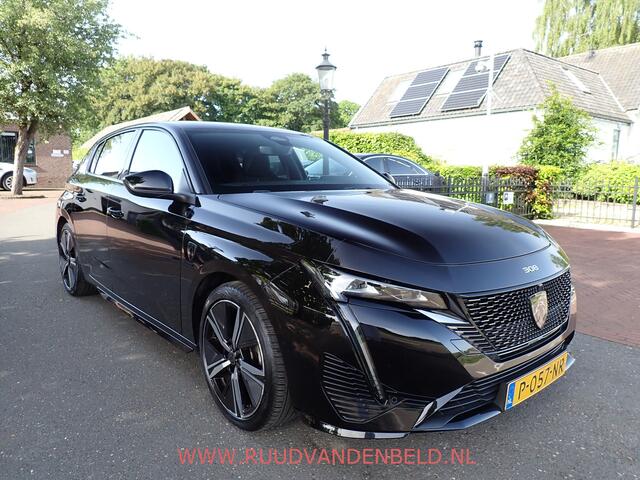 Peugeot 308 1.2 PureTech GT / CARPLAY / CAMERA / ACC / KEYLESS