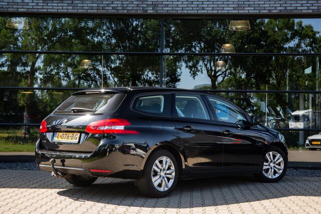 Peugeot 308 SW 1.2 PureTech Blue Lease Active , Trekhaak, Cruise control,