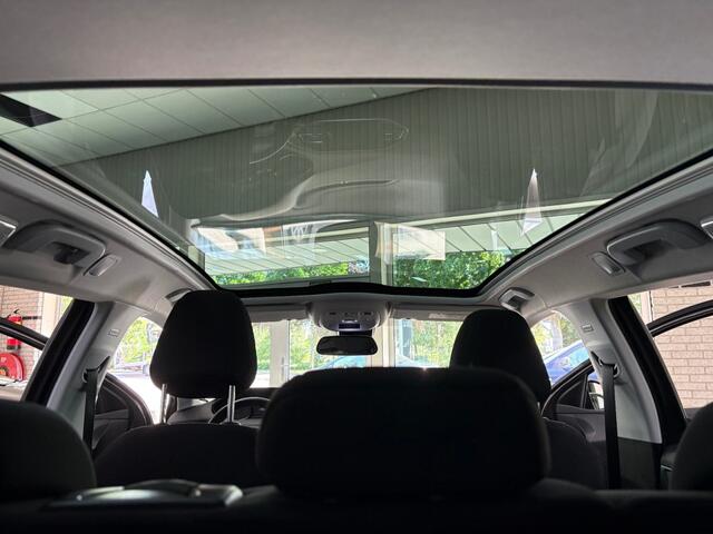 Peugeot 308 1.2 PURET.BLUE LION NAVI / CRUISE / PANORAMADAK / 117dkm! NAP!