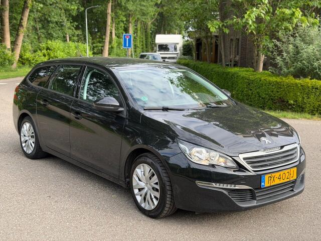 Peugeot 308 1.2 Benzine D-riem is vervangen - Navi !!!