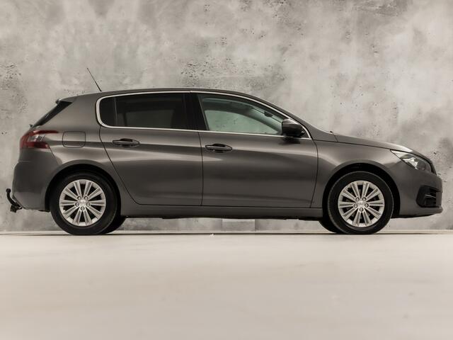 Peugeot 308 1.2 PureTech Allure (PANORAMADAK, 1e EIGENAAR, APPLE CARPLAY, LEDER, GROOT NAVI, SPORTSTOELEN, GETINT GLAS, CRUISE, NIEUWE APK, NIEUWSTAAT)