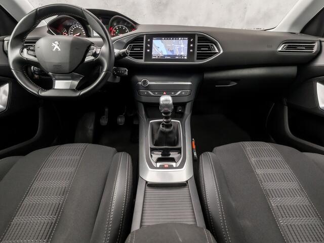Peugeot 308 1.2 PureTech Allure (PANORAMADAK, 1e EIGENAAR, APPLE CARPLAY, LEDER, GROOT NAVI, SPORTSTOELEN, GETINT GLAS, CRUISE, NIEUWE APK, NIEUWSTAAT)