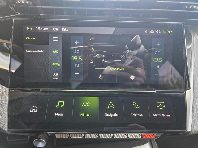 Peugeot 308 SW 1.2T 130pk Automaat GT | Climate & Adaptive Cruise Control | Navigatie | Camera | AppleCarplay/Android Auto |