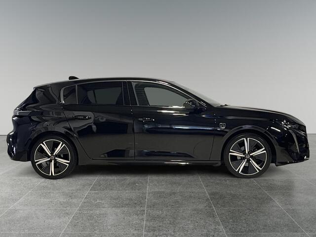 Peugeot 308 GT 1.2 Turbo 130pk EAT8 | FOCAL HIFI | 360° CAMERA | ADAPTIVE CRUISE | NAVI | DAB+ | ALL-SEASON BANDEN | BLACK