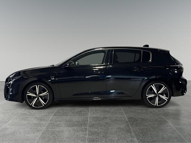 Peugeot 308 GT 1.2 Turbo 130pk EAT8 | FOCAL HIFI | 360° CAMERA | ADAPTIVE CRUISE | NAVI | DAB+ | ALL-SEASON BANDEN | BLACK