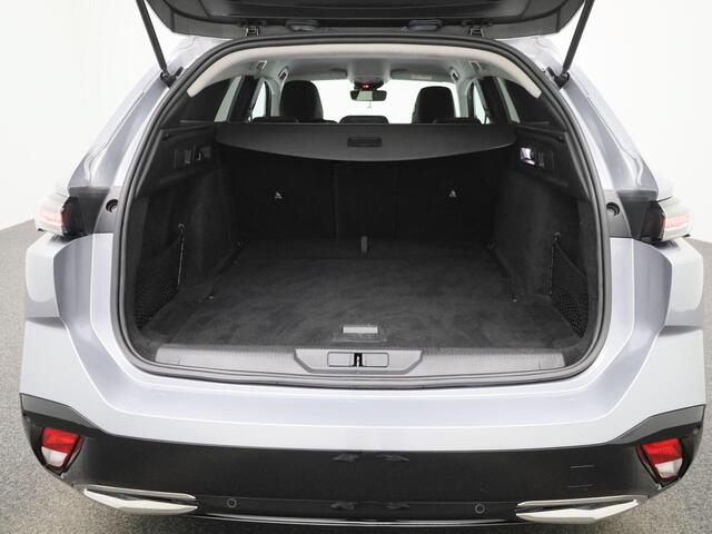 Peugeot 308 SW 1.2 PureTech 130 S&S EAT8 Allure | AUTOMAAT | NAVIGATIE | ACHTERUITRIJCAMERA | CLIMATE CONTROL | CRUISE CONTROL |