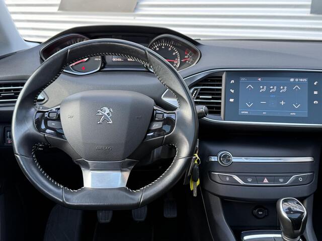 Peugeot 308 1.2 PureTech Blue Lease Executive 2e Eigenaar|Navi|Pano|Carplay|Clima|Cruise|PDC|Trekhaak|D-riem vv in 2026|N.A.P|Nieuwe APK bij Aflevering