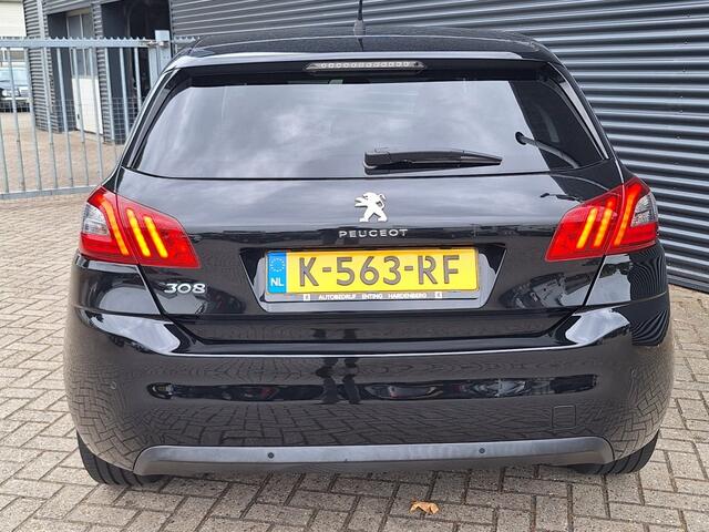 Peugeot 308 GT-line 130PK