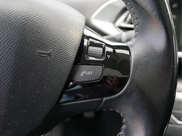 Peugeot 308 SW 1.2 PureTech Blue Lease Executive