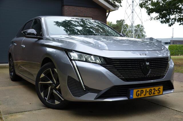 Peugeot 308 SW 1.2 Hybrid 136 e-DCS6 Allure Automaat/Navi/Pdc/Ecc/Achteruitrijcamera/Apple Carplay/Android Auto/Volledig digitaal instrumentenpaneel/Trekhaak/17-Inch Lmv