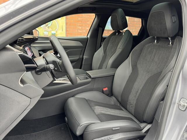 Peugeot 308 SW Plug-in Hybrid 225 GT | Schuifdak | Stoelverwarming | Memory Seats | Keyless | Dodehoekdetectie | Carplay/Android Auto | Unieke km stand |