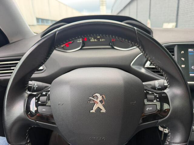 Peugeot 308 SW 1.2 PureTech Allure Clima, cruise, carplay, pano, pdc achter, camera
