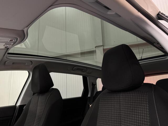 Peugeot 308 SW 1.2 PureTech Blue Lease Executive DB-RIEM-VERV. PANODAK CARPLAY TREKHAAK PDC LMV
