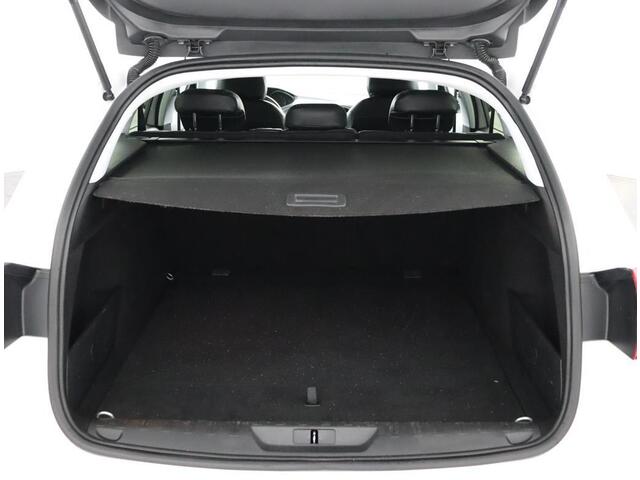 Peugeot 308 SW 1.2 PureTech Blue Lease Active|NAP|Leder|D-riemVV| |Carplay