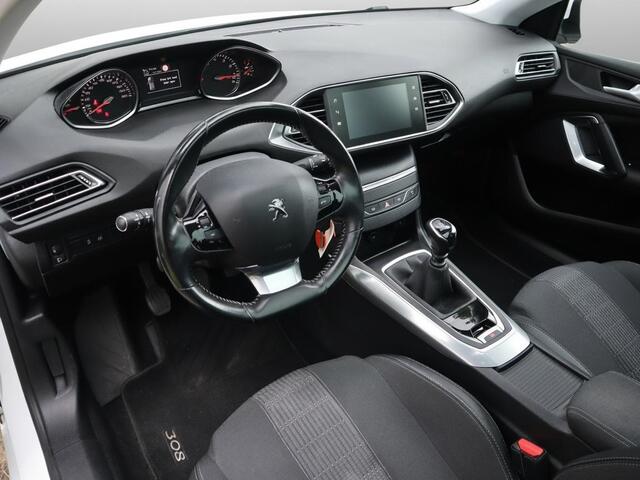 Peugeot 308 SW 1.2 PureTech Blue Lease Premium | Pano | Cruise | Multimedia | Navi | Clima | PDC |