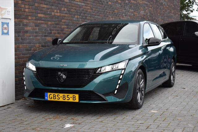 Peugeot 308 SW 1.2 PureTech Active Pack CARPLAY LMV TREKHAAK