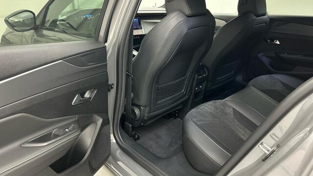 Peugeot 408 1.6 HYBRID 225PK GT EAT8 | Navi | Matrix LED | Cruise Adaptief
