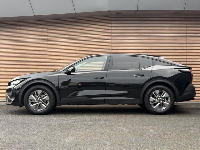 Peugeot 408 1.2 Hybrid 136 e-DCS6 Allure Navi / Adapt. Cruise / Clima / Camera / DAB+