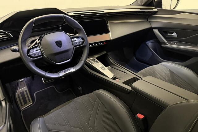 Peugeot 408 1.2 Hybrid 136 e-DCS6 GT 8-Traps Automaat | Camera | Handsfree Achterklep | Stuurverwarming | Navigatie | Climate Control | Cruise Control | 1e eigenaar