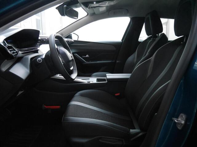 Peugeot 408 1.2 Hybrid 145 e-DCS6 Allure | 19 inch lichtmetalen velgen | Draadloze telefoonoplader | Adaptive cruise control | Achteruitrijcamera | Keyless entry en start | Climate control