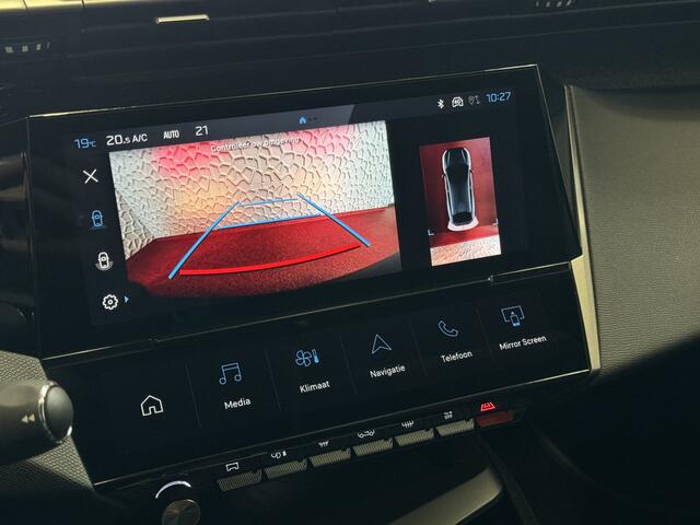 Peugeot 408 ALLURE 130 PK COMFORT NAVI 180. CAMERA LED HALF LEER