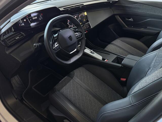 Peugeot 408 ALLURE 130 PK COMFORT NAVI 180. CAMERA LED HALF LEER