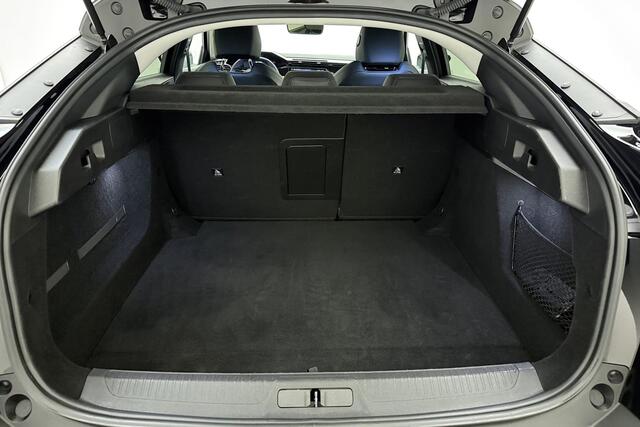 Peugeot 408 1.2 PureTech Allure 130 EAT8 | Navigatie | Camera | Keyless Entry en Start | Climate Control | Apple Carplay - Android Auto | Cruise Control Adaptief