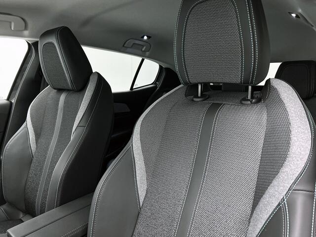 Peugeot 408 Hybrid 145pk Automaat Allure | Rijklaar | 19" LMV | Camera | Apple Carplay |