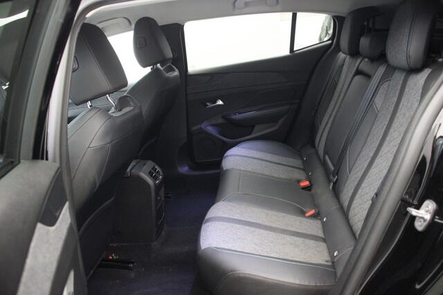Peugeot 408 1.2 Hybrid 136 e-DCS6 Allure - Carplay, Camera, Half Leer