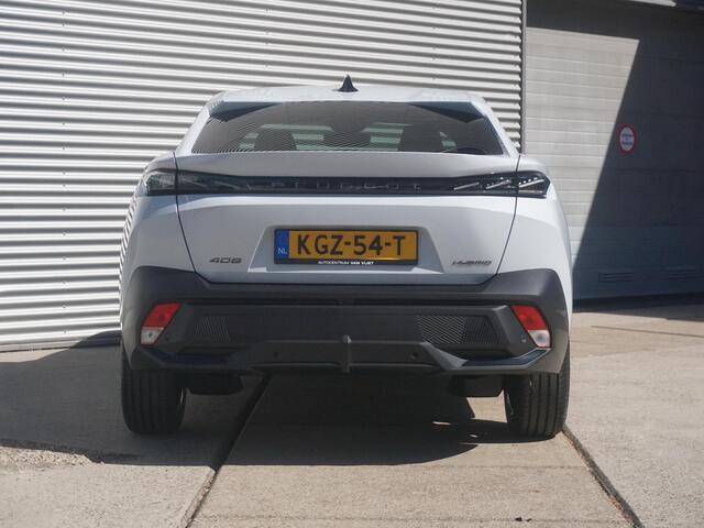 Peugeot 408 1.2 Allure Hybrid 145