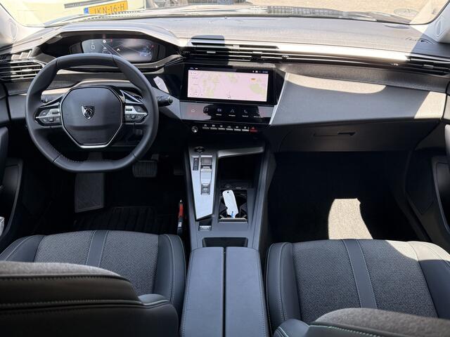 Peugeot 408 1.2 Hybrid 145 e-DCS6 Allure Adapt. Cruise / Camera / Carplay / Clima