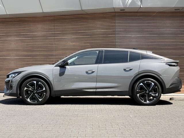 Peugeot 408 1.2 Hybrid 145 e-DCS6 Allure Adapt. Cruise / Camera / Carplay / Clima