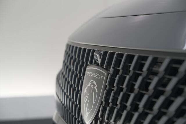 Peugeot 408 1.2 Hybrid 136 e-DCS6 GT | 360 Camera | Elektrische kofferklep | Dodehoekdetectie | Alcantara Stoelen