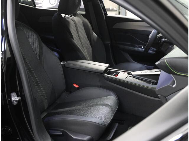 Peugeot 408 1.2 Hybrid 145PK e-DCS6 GT | 1ste eigenaar | Stuurverwarming | FULL LED | 360'Camera | Privacy Glass | AppleCarPlay/AndroidAuto | Navigatie | Adaptieve Cruise Control | Keyless | Isofix | Sfeerverlichting | Elektrische Achterklep |