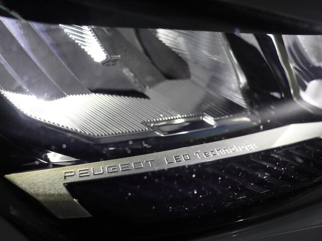 Peugeot 408 1.6 HYbrid Allure 180 EAT8