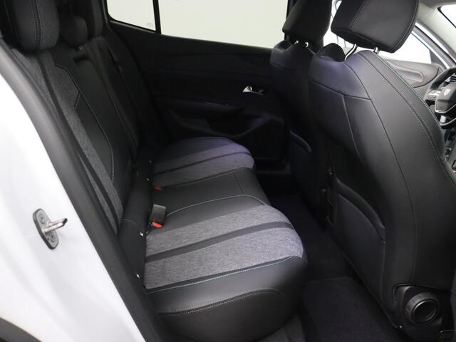 Peugeot 408 1.6 HYbrid Allure 180 EAT8