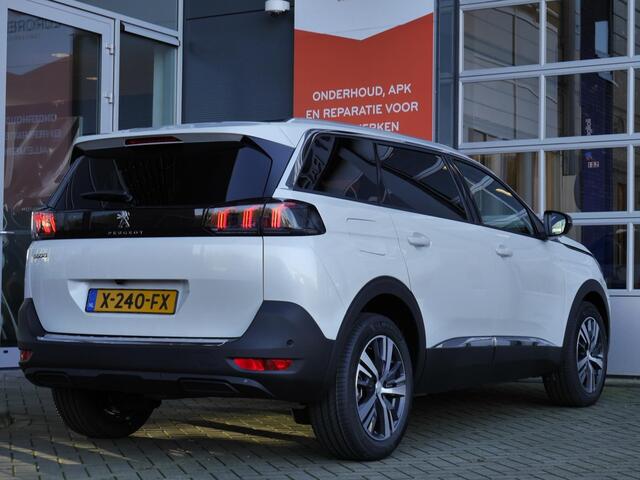 Peugeot 5008 1.2 Hybrid Allure Pack Business | Nieuwe auto | 7 zits | Stoelverwarming | Keyless entry en start | Draadloze telefoonlader | Parkeersensoren voor en achter | Camera | Lichtmetalen velgen |