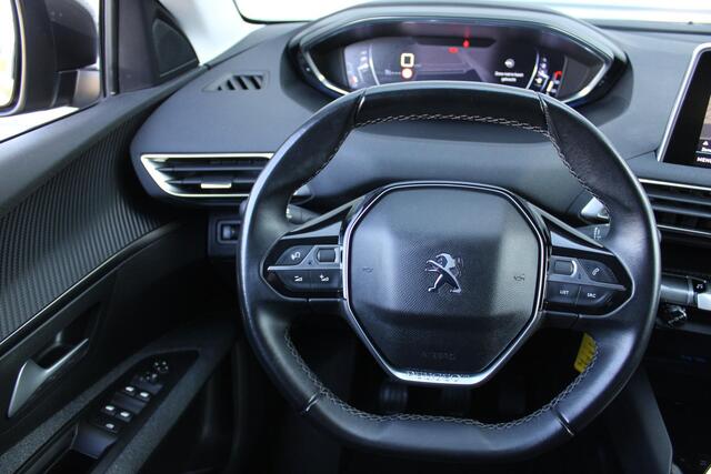 Peugeot 5008 1.2 PureTech Blue Lease Executive | Navi | Airco | 7 zits | Cruise | Camera | 17" LM |