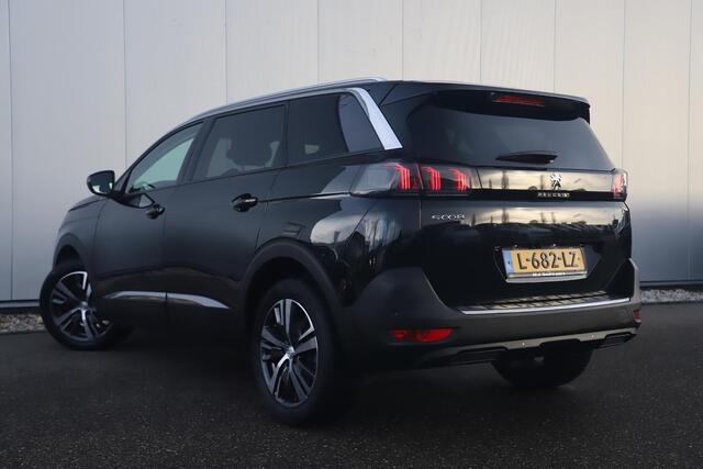 Peugeot 5008 1.2 PureTech Blue Lease Allure 131PK 7 Persoons Keyless Half Leder Virtual Cockpit Navigatie Camera Carplay Android Elektrische Achterklep 19 inch LMV
