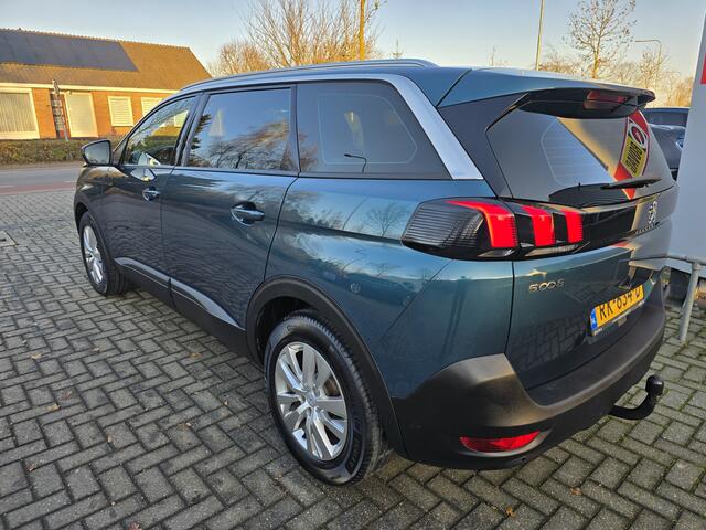 Peugeot 5008 1.2 PureTech Active / NWE Motor / 7 Persoons / Carplay / Trekhaak