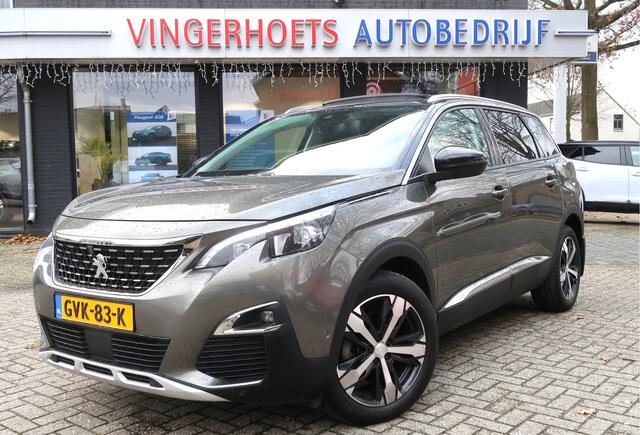 Peugeot 5008 1.2 Benzine 130 Pk * AUTOMAAT * Hele Luxe Allure * 5 Persoons Uitvoering * De MOOISTE * Zwart Leder * Massage Stoelen * Elektrisch Verstelbaar * Schuifdak * Hoge Zit * Keyless Entry & Start * Vingerhoets; Vierde Generatie Eersteklas Service !