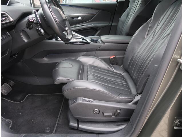 Peugeot 5008 1.2 Benzine 130 Pk * AUTOMAAT * Hele Luxe Allure * 5 Persoons Uitvoering * De MOOISTE * Zwart Leder * Massage Stoelen * Elektrisch Verstelbaar * Schuifdak * Hoge Zit * Keyless Entry & Start * Vingerhoets; Vierde Generatie Eersteklas Service !