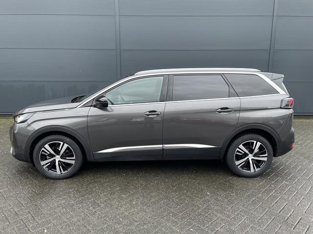 Peugeot 5008 130pk GT (Camera - Stoelverwarming - Keyless Entry - Parkeersensoren V+A - Two Tone)