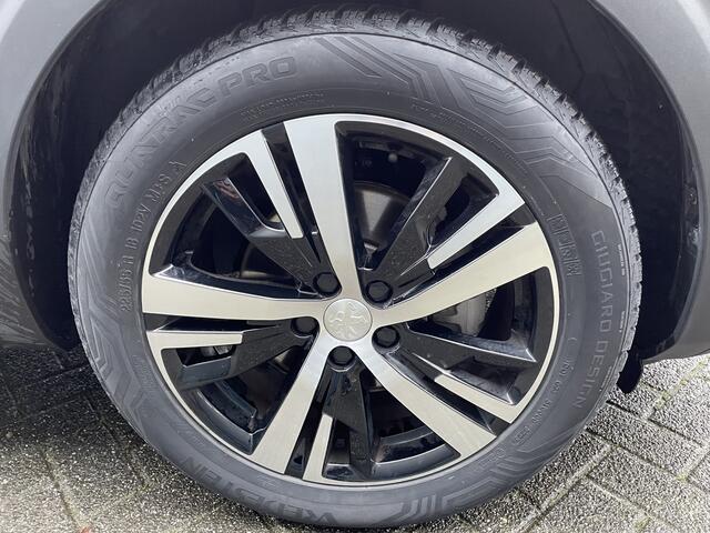 Peugeot 5008 130pk GT (Camera - Stoelverwarming - Keyless Entry - Parkeersensoren V+A - Two Tone)