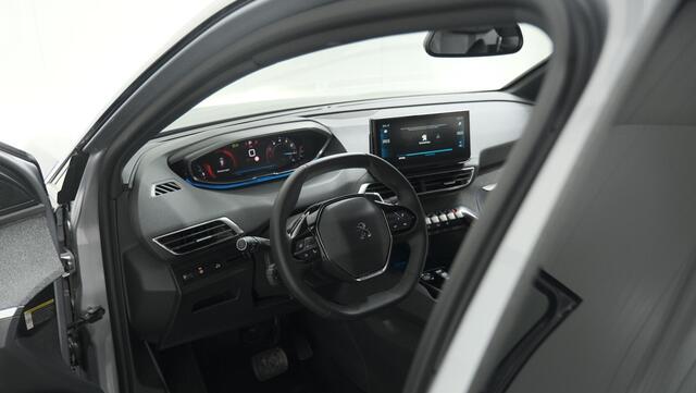 Peugeot 5008 PureTech 130 EAT8 Allure Pack Business | 7 Zitplaatsen | Camera | Dodehoekdetectie | Navigatie | Elektronische Achterklep