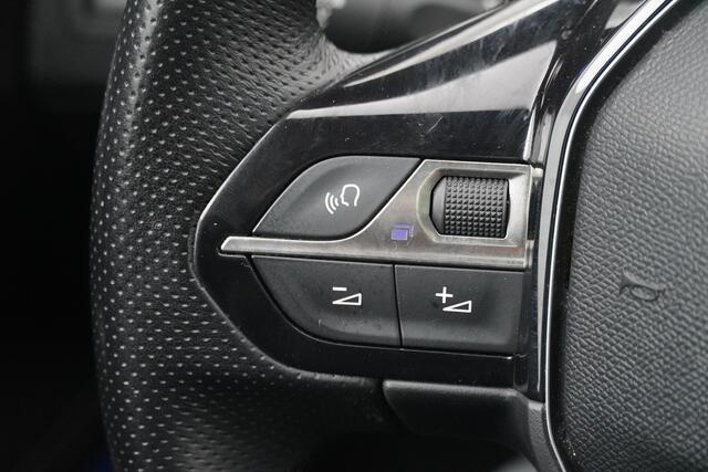 Peugeot 5008 BWJ 2019 / 131 PK 1.2 PT GT-Line 7P | CLIMA | PANO | TREKHAAK | NAVI | 360 CAMERA | CARPLAY | PRIVACY GLASS