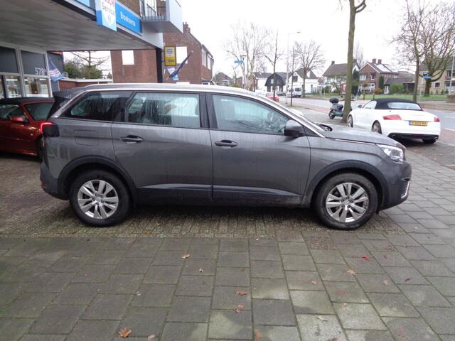 Peugeot 5008 1.2 PT BL. EXECUTIVE