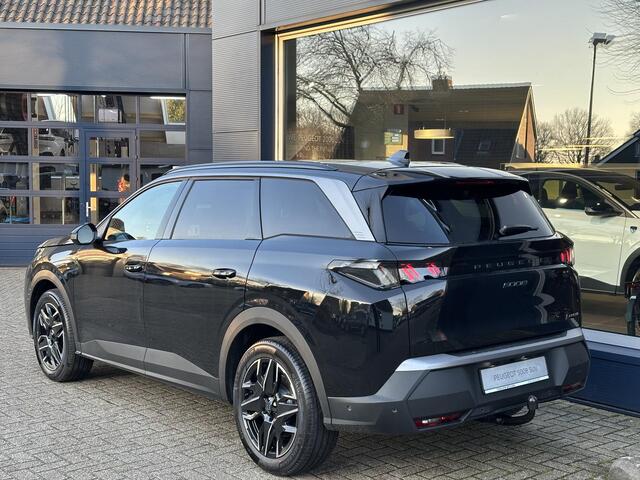 Peugeot 5008 1.2 Hybrid 136 Allure | Pack Vision | 360-graden Camera | Trekhaak 1200 KG | AGR Stoelen | Adaptieve Cruise Control | Full-Led Koplampen | 7-Persoons | Stoelverwarming | Pack Navigatie |