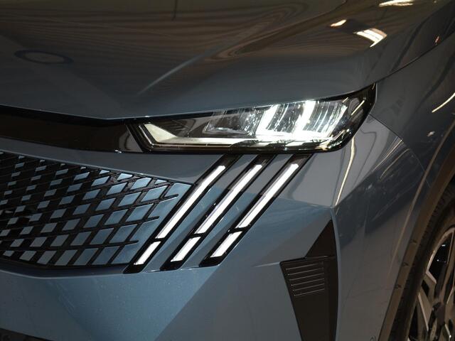 Peugeot 5008 1.2 Hybrid 136 Allure | 360 vision & Drive Assist Pack | Panoramic navigation Pack |