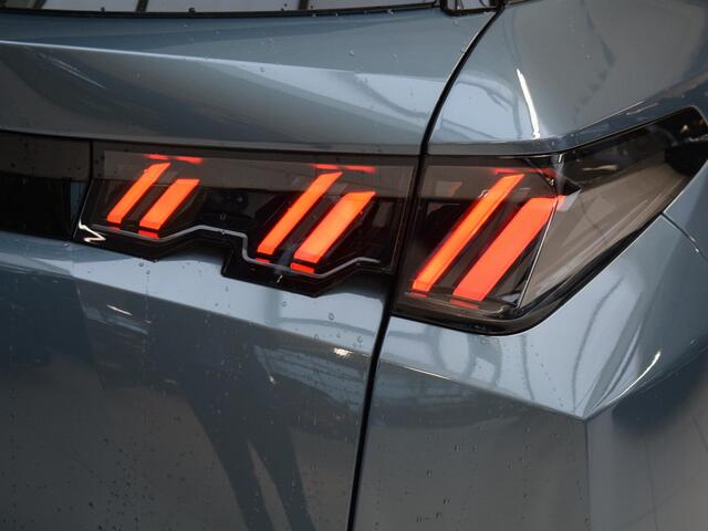 Peugeot 5008 1.2 Hybrid 136 Allure | 360 vision & Drive Assist Pack | Panoramic navigation Pack |